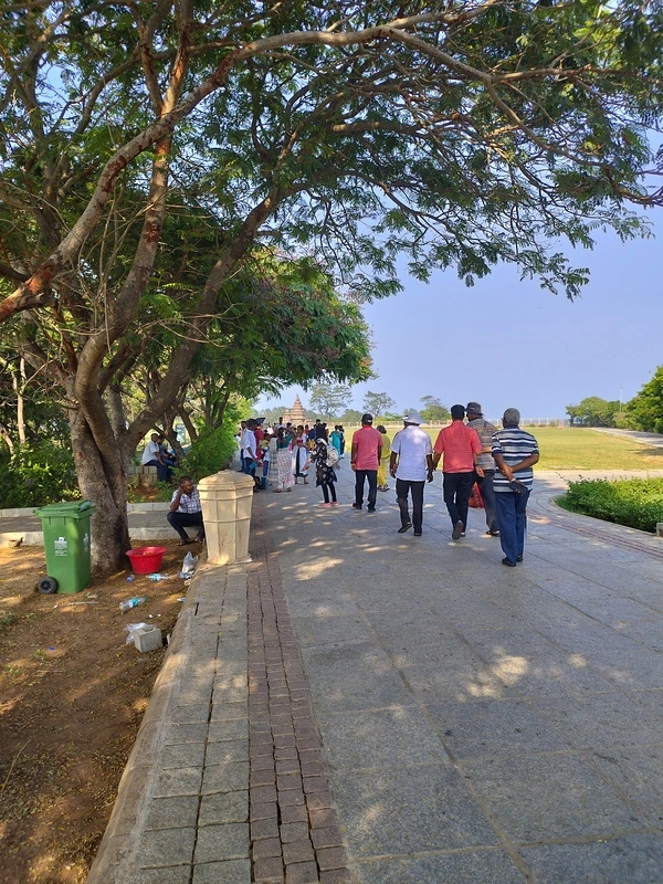 Path towards the Temple